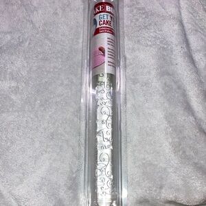 NEW!! 🩵🎂🩵Cake Boss rolling pin